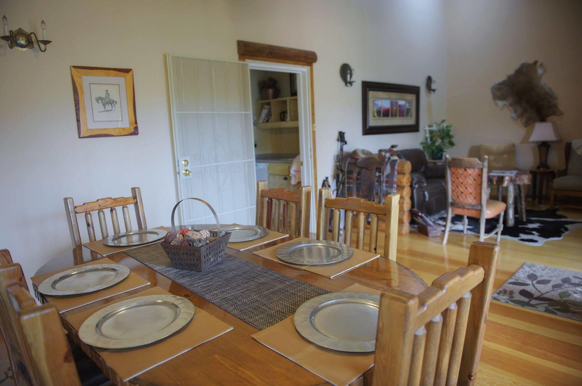 Grand Canyon Bed And Breakfast Williams Exterior photo