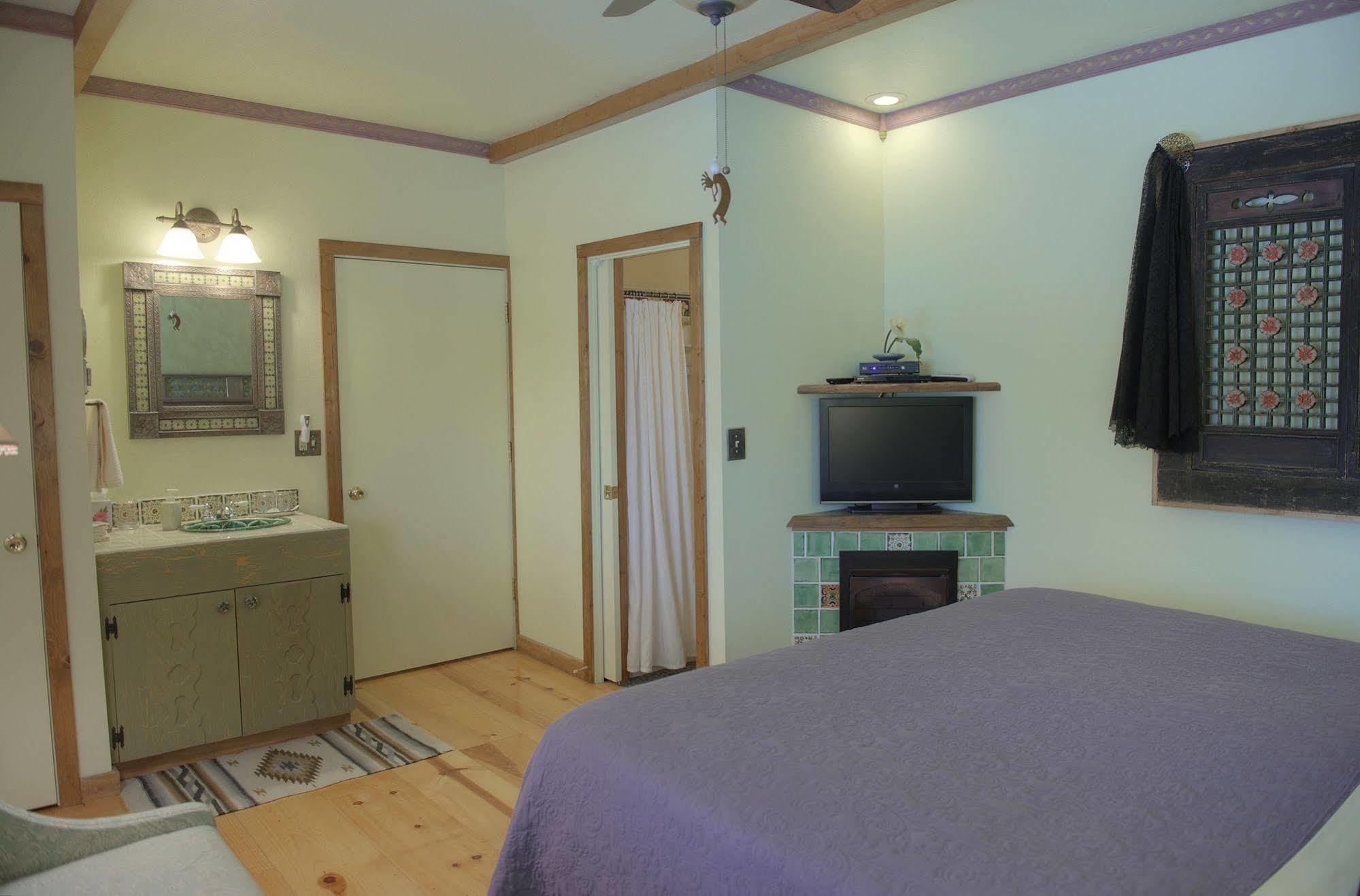 Grand Canyon Bed And Breakfast Williams Exterior photo